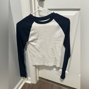 Long sleeve hollister shirt